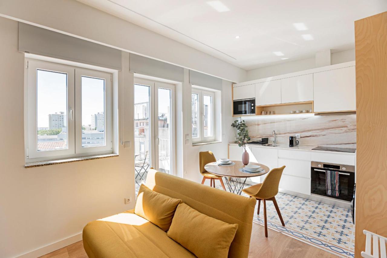 Urban House By Lovelystay Porto Bagian luar foto