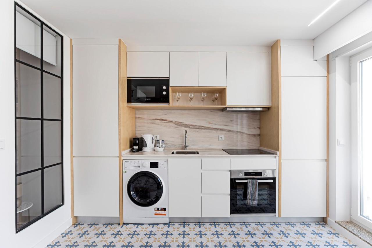Urban House By Lovelystay Porto Bagian luar foto