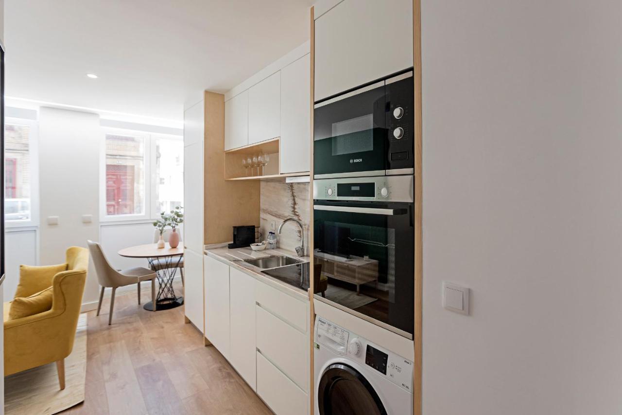 Urban House By Lovelystay Porto Bagian luar foto