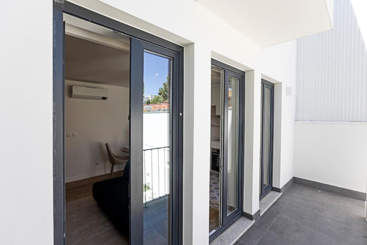 Urban House By Lovelystay Porto Bagian luar foto