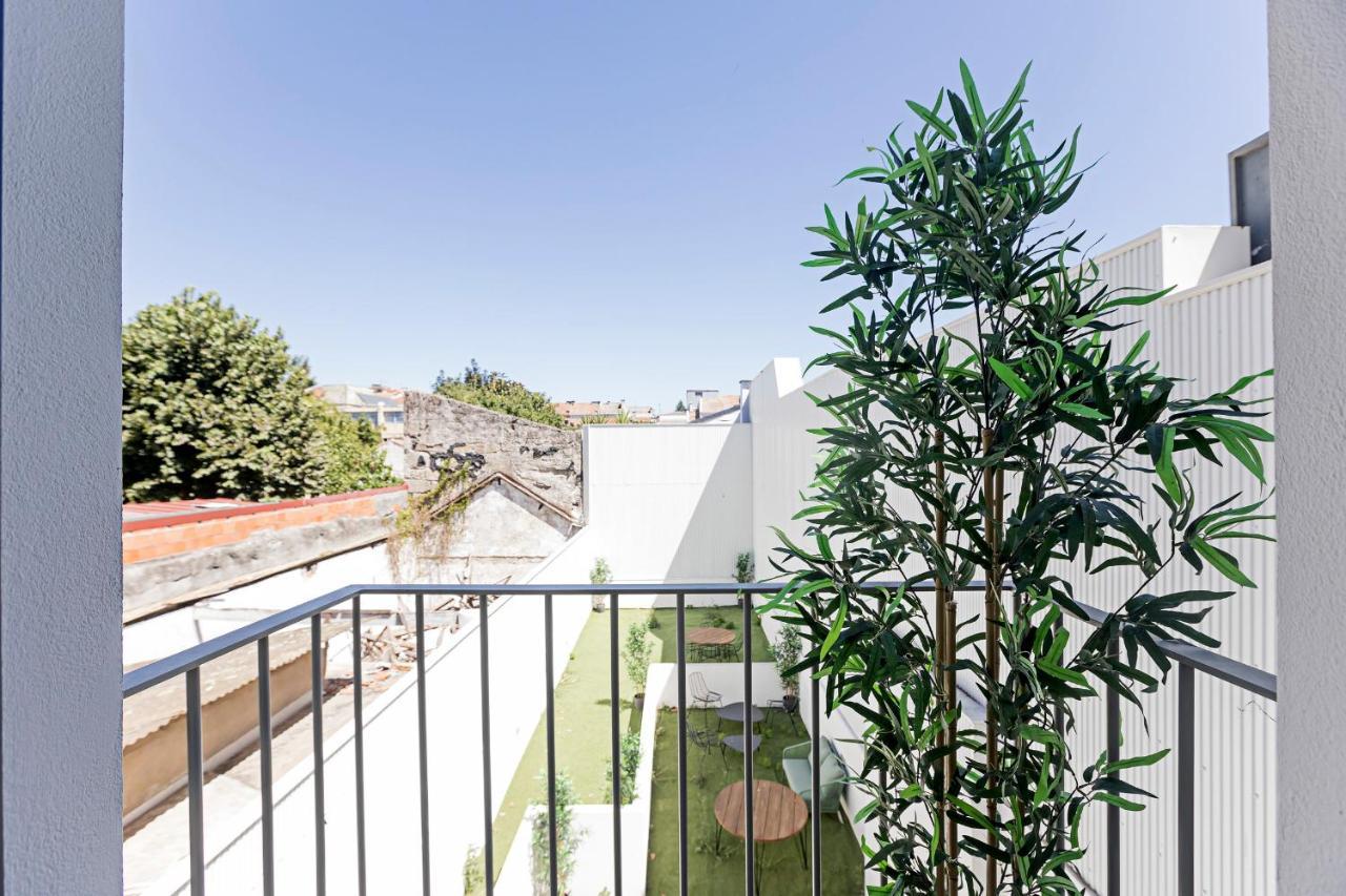 Urban House By Lovelystay Porto Bagian luar foto