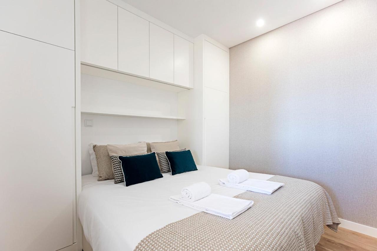 Urban House By Lovelystay Porto Bagian luar foto