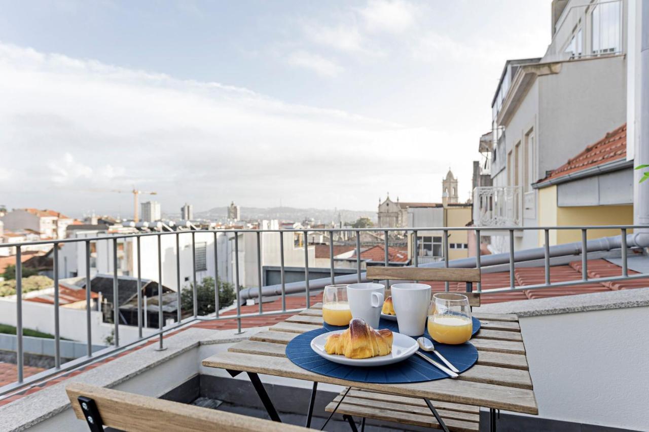 Urban House By Lovelystay Porto Bagian luar foto