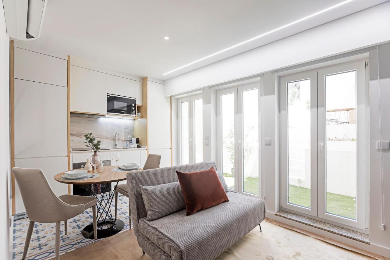 Urban House By Lovelystay Porto Bagian luar foto